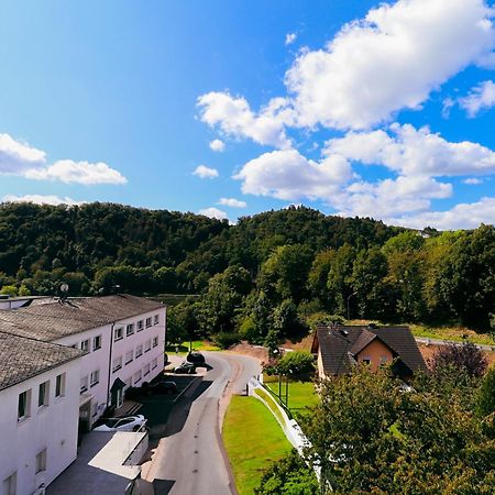 Moderne Fewo Sky Netflix Terrasse Burgblick Boxspringbett Waschtrockner Буллай Экстерьер фото