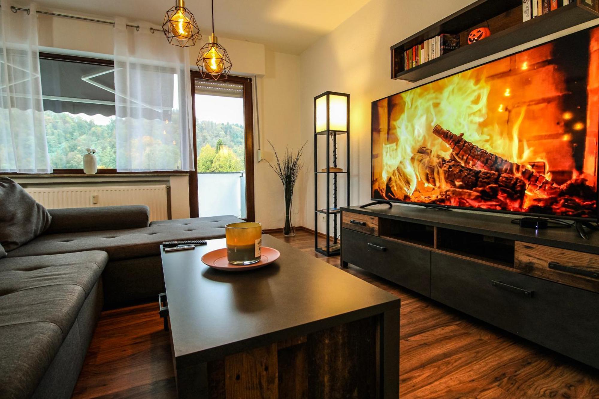Moderne Fewo Sky Netflix Terrasse Burgblick Boxspringbett Waschtrockner Буллай Экстерьер фото